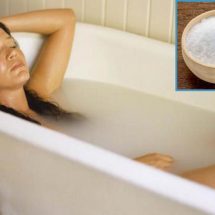 How to Prepare a Bath that Will Pull All Toxins Out of Your Body