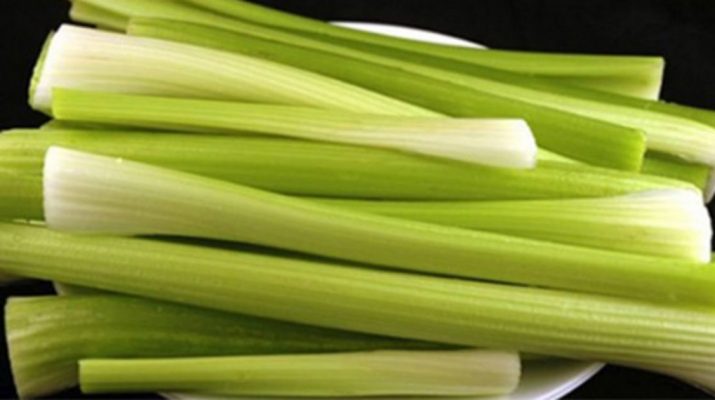 When-You-Eat-Celery-Every-Day-For-A-Week-Your-Body-Will-Get-These-14-Health-Benefits