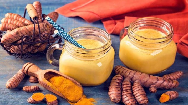 Drink-This-Ginger-Turmeric-Combo-Before-Going-to-Bed