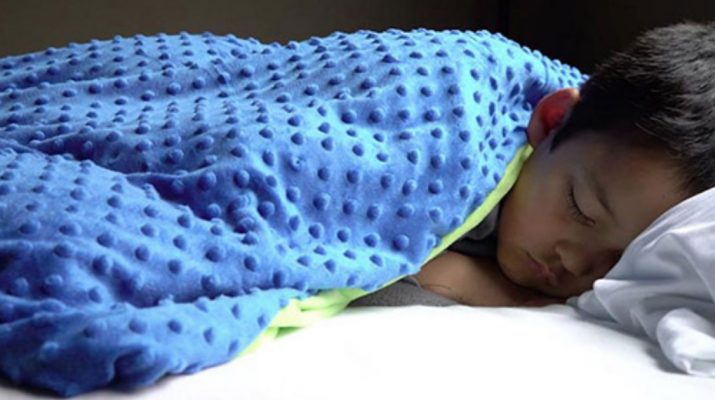 The-Weighted-Blanket-That-Scientifically-Puts-You-To-Sleep;-Helps-With-Anxiety,-Depression-And-Autism