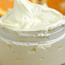 Homemade Citrus Body Butter That Soothes and Softens Dry, Scaly Skin Overnight (Recipe)