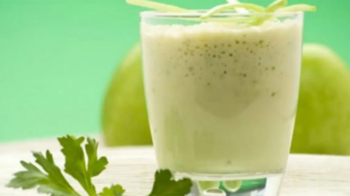 Pineapple-Juice-And-Cucumber-Can-Clean-The-Colon-In-7-Days-And-Help-You-Lose-Weight