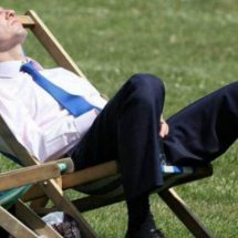 Experts Say: People Over 40 Should Only Work 3 Days a Week