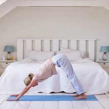 8 Morning Stretches That Make You Stronger And More Flexible