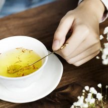 This Powerful White Tea Leaves Mix Will Transform Your Skin
